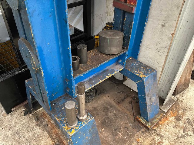 Garagepers - afbeelding 6 van  7