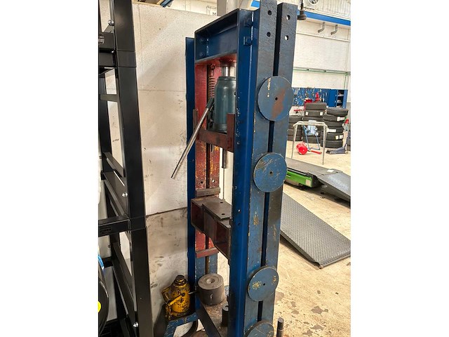 Garagepers - afbeelding 7 van  7