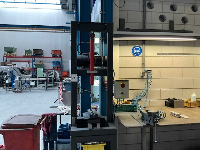 Garagepers - afbeelding 2 van  8