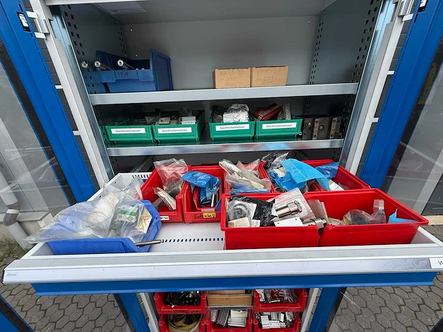 Garant - werkplaatskast met toebehoren - afbeelding 6 van  10