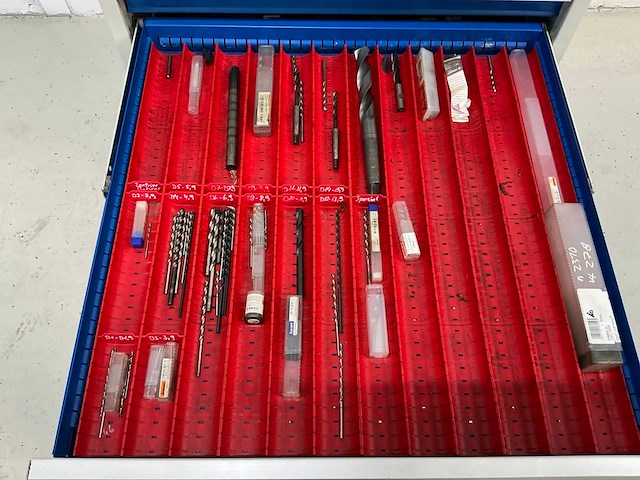 Garant gereedschap lade kast met inhoud, hardmetaal gereedschap - afbeelding 6 van  10