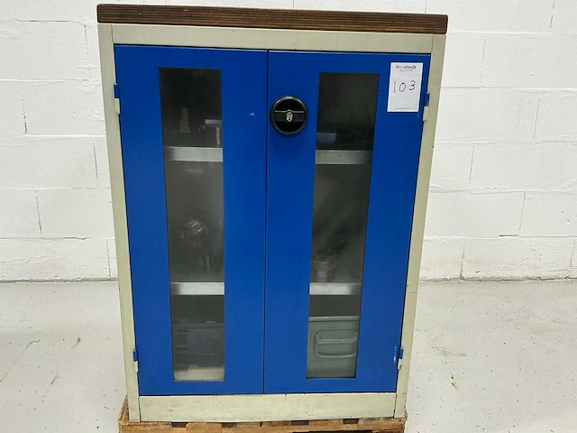 Garant materiaalkast met inhoud - afbeelding 1 van  5