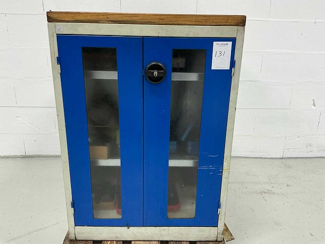 Garant materiaalkast met inhoud - afbeelding 1 van  6