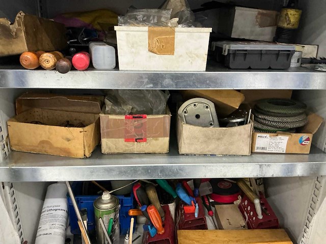 Garant materiaalkast met inhoud - afbeelding 5 van  6