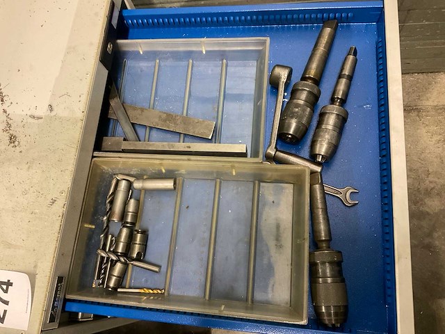 Garant werkbank met inhoud - afbeelding 6 van  6