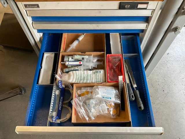 Garant werkbank metaal - afbeelding 16 van  17