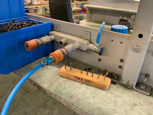 Garant werkbank metaal - afbeelding 6 van  18