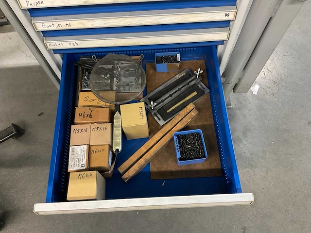 Garant werkbank metaal - afbeelding 11 van  14