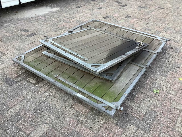 Garden gate - afbeelding 1 van  4