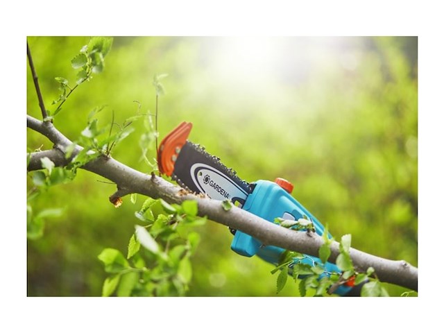 Gardena 18v snoeizaag telescopisch tcs 20/18v (excl. accu en lader) - afbeelding 3 van  6