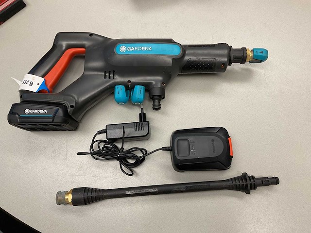 Gardena aquaclean 24/18v p4a hogedrukreiniger - afbeelding 1 van  2