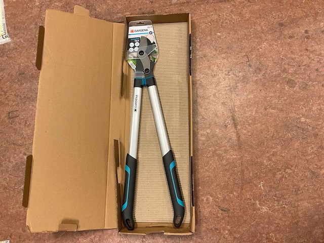 Gardena energycut 750b takkenschaar - afbeelding 1 van  2