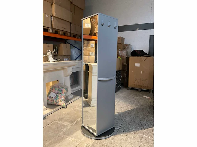 Garderobe kast | draaibaar - afbeelding 2 van  4