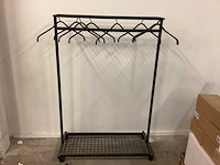 Garderobe met 8 hangers - afbeelding 2 van  2