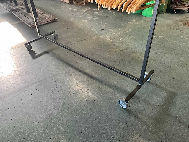 Garderobe rek - afbeelding 3 van  5