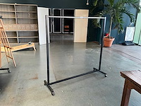 Garderobe rek - afbeelding 1 van  4