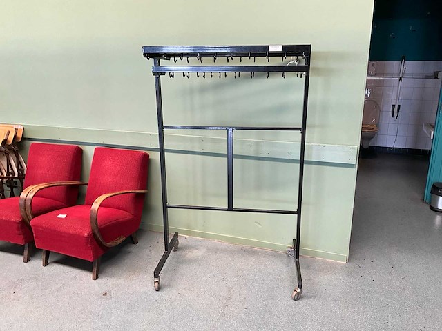 Garderobe rek - afbeelding 1 van  5