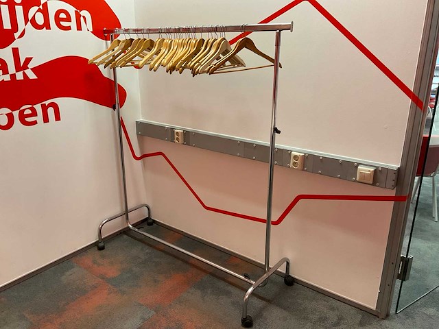 Garderobe rek - afbeelding 1 van  2