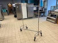 Garderobe rek - afbeelding 1 van  5