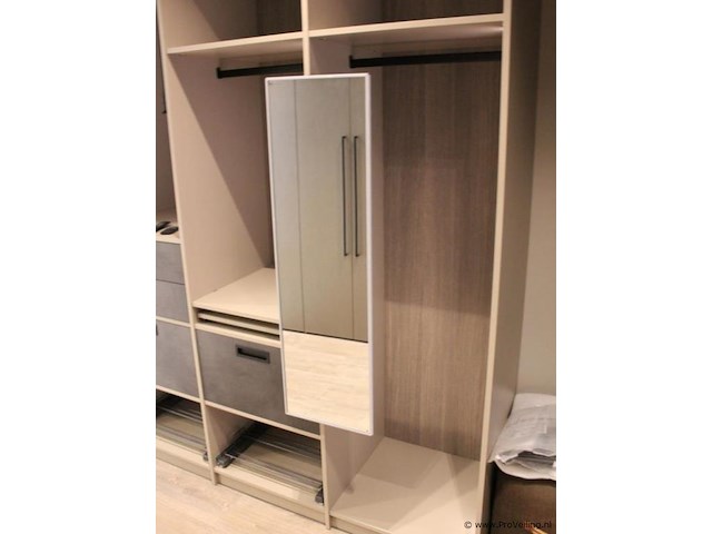 Garderobekast - afbeelding 8 van  17