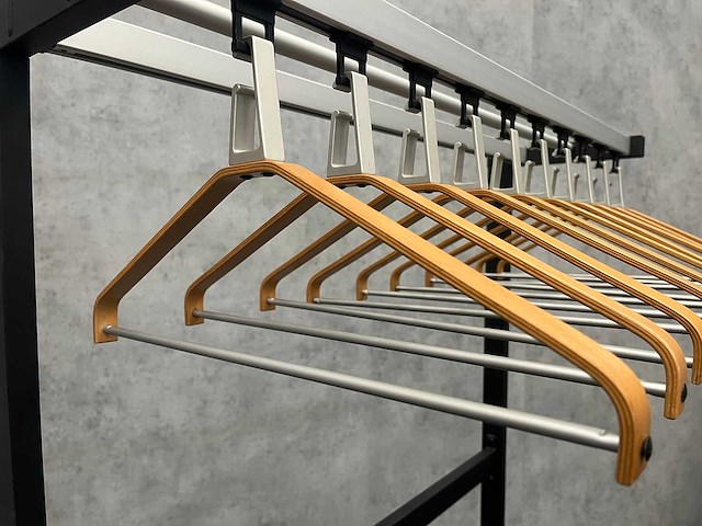 Garderobestandaard - 10 hangers - afbeelding 9 van  12
