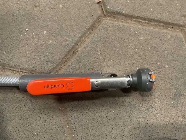 Gardian equipment eyewash assembly - afbeelding 1 van  2