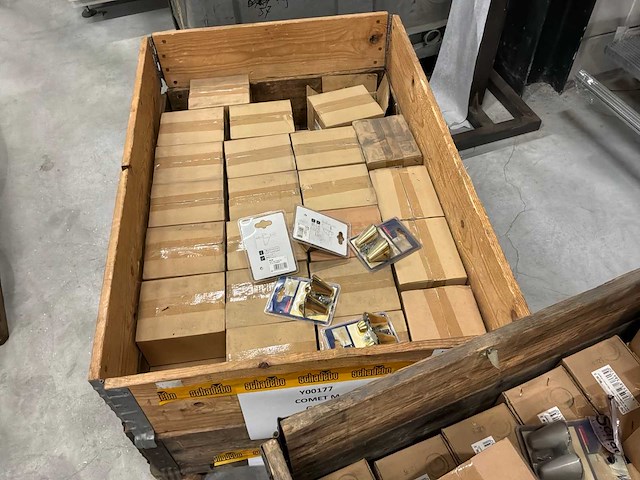 Gardinia ophangbeulgel goud glazen plank. (229x) - afbeelding 2 van  5