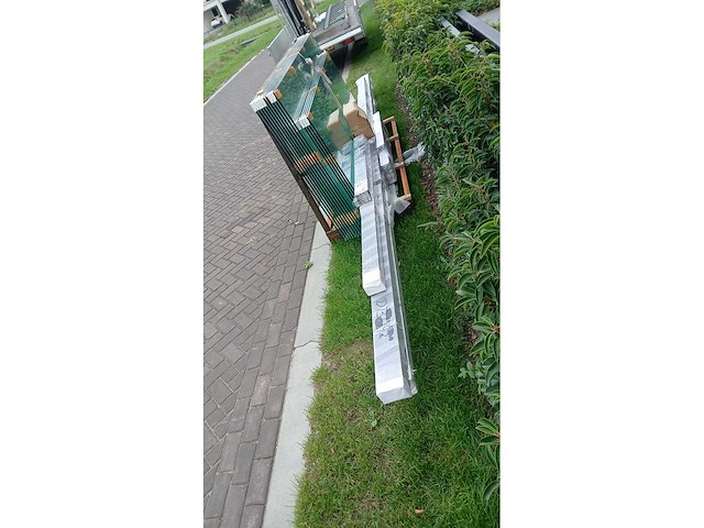 Garraf p150 terrasoverkapping 4x3m (louvre dak) pergola electrisch bediend - afbeelding 32 van  38