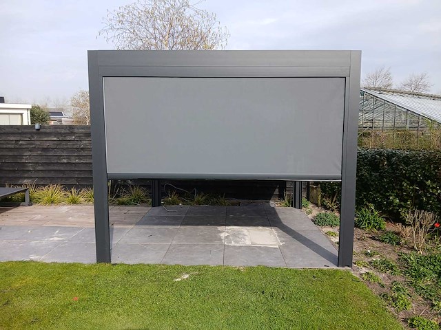 Garraf p150 terrasoverkapping 4x4m (louvre dak) pergola electrisch bediend - afbeelding 27 van  29