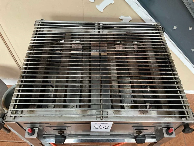 Gas bbq en vuurschaal - afbeelding 4 van  7