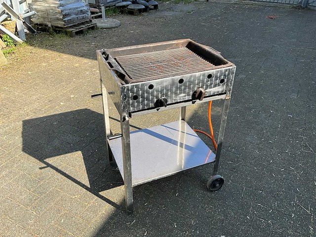 Gas bbq - afbeelding 1 van  7