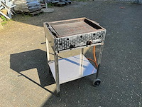Gas bbq - afbeelding 1 van  7