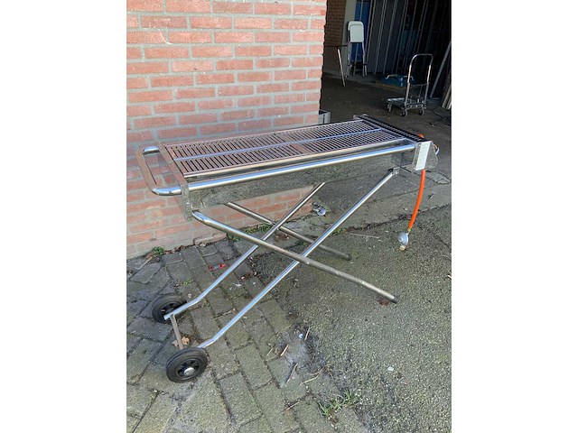 Gas bbq - afbeelding 3 van  6