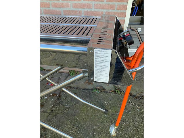 Gas bbq - afbeelding 6 van  6