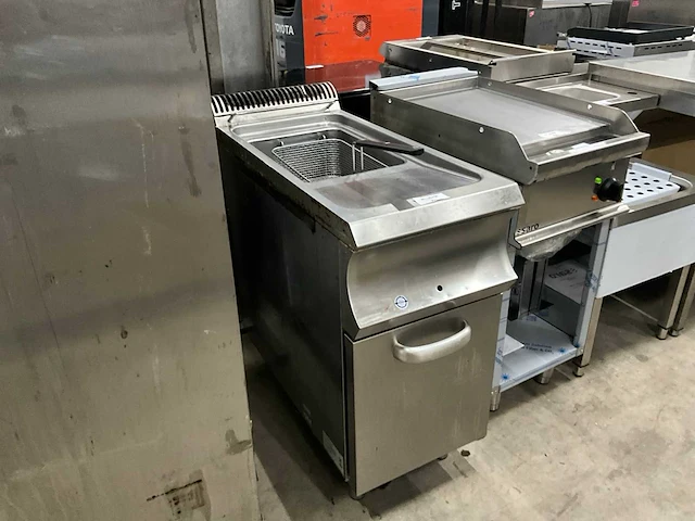 Gas friteuse - afbeelding 1 van  7