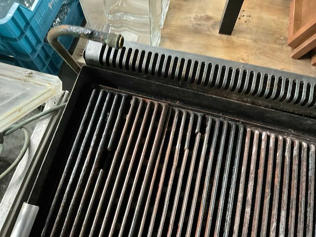 Gas gestookte grillplaat - afbeelding 5 van  7