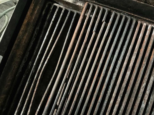 Gas gestookte grillplaat - afbeelding 6 van  7
