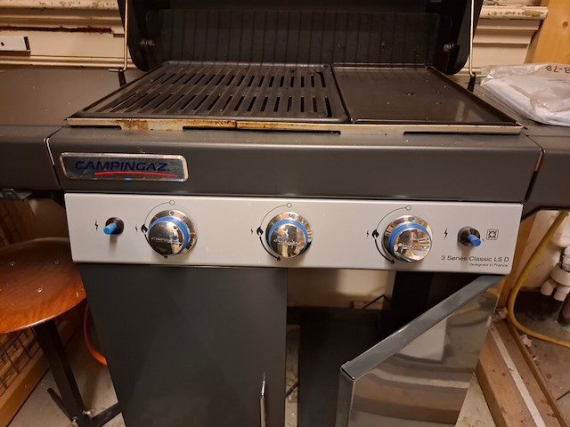 Gasbarbeque campinggaz, classic lsd 3 series - afbeelding 3 van  5