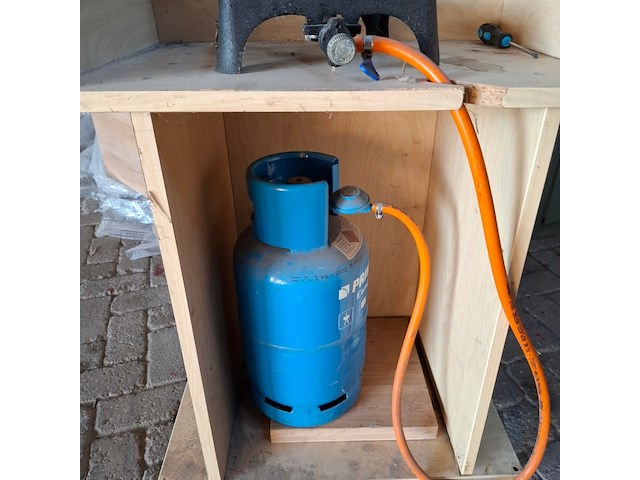 Gasbrander met gasfles - afbeelding 3 van  3
