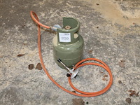 Gasbrander met gasfles. - afbeelding 1 van  2