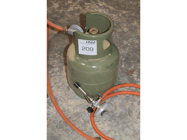 Gasbrander met gasfles. - afbeelding 2 van  2