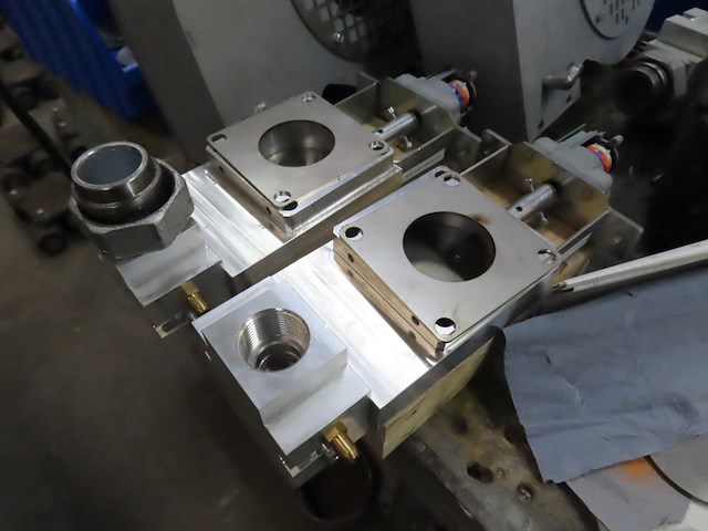 Gasbrandonderdelen met werkkar - afbeelding 3 van  7