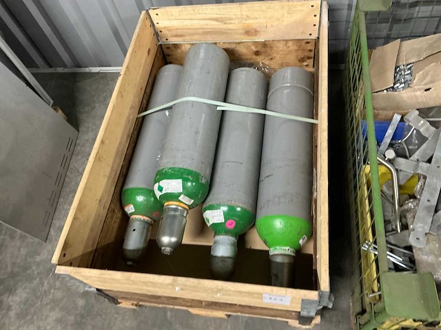 Gascilinder (4x) - afbeelding 2 van  3