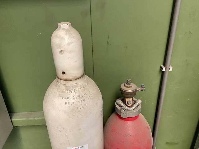 Gasfles (2x) - afbeelding 2 van  4