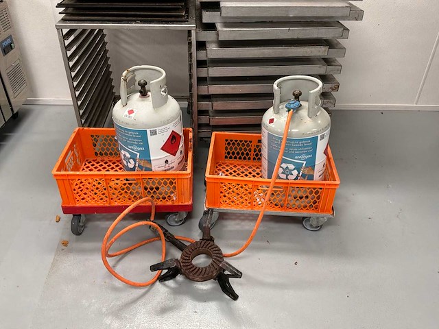 Gasfles (2x) - afbeelding 1 van  4