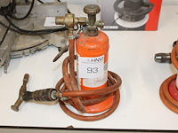 Gasfles met brander / branderset. - afbeelding 1 van  2