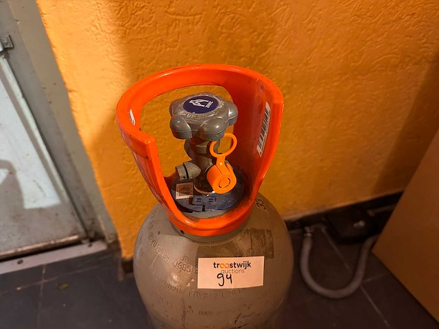 Gasfles (vol) - afbeelding 2 van  2