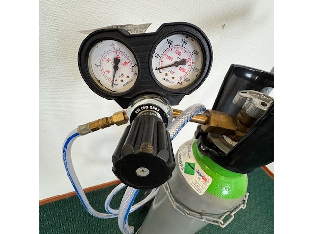 Gasfleskar met manometer, matador/supergas, formeergas, inclusief manometer - afbeelding 3 van  6
