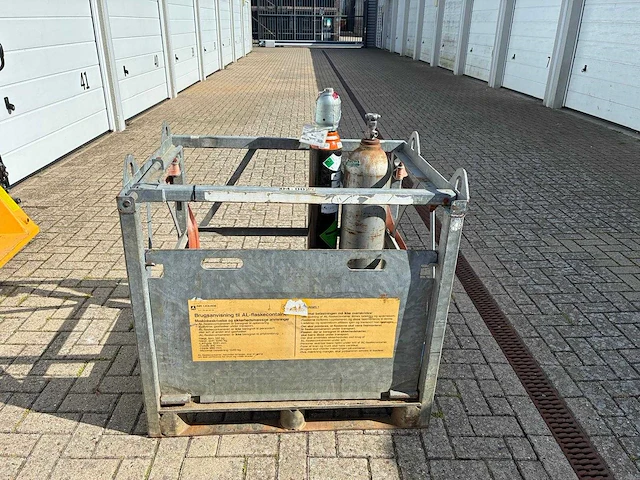 Gasflessenpallet - afbeelding 8 van  12