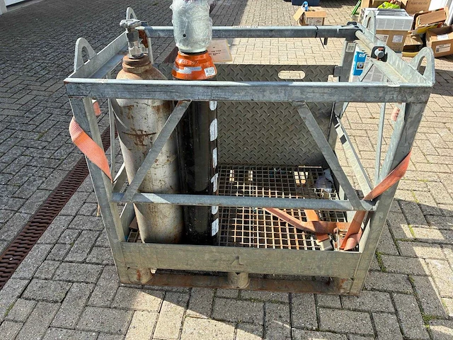 Gasflessenpallet - afbeelding 2 van  5